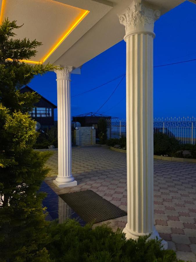 Олимп Hotel Zaliznyi Port Buitenkant foto
