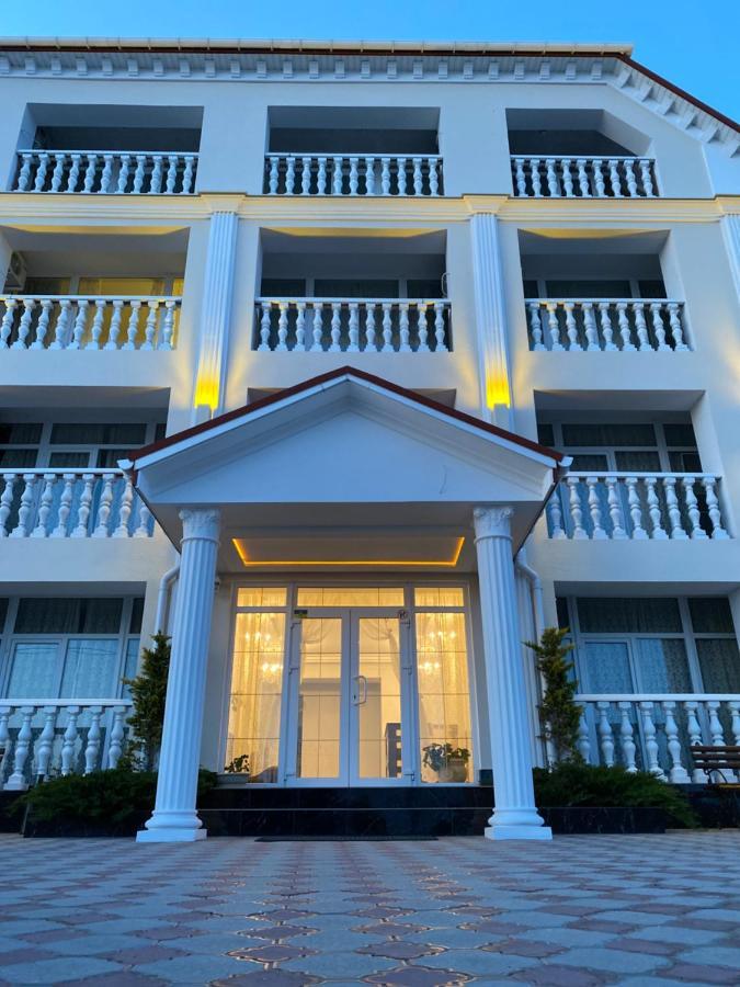 Олимп Hotel Zaliznyi Port Buitenkant foto